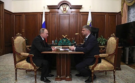 Встреча Владимира Путина с главой РЖД Олегом Белозёровым. 