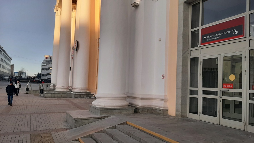 ​Новый зал пригородных касс открылся на вокзале Екатеринбург
