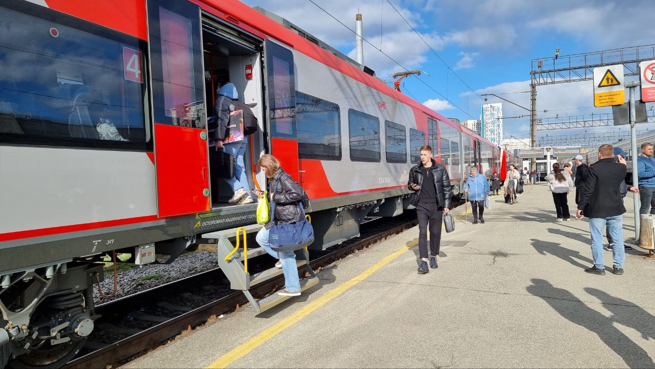 Популярность «наземного метро» в Екатеринбурге выросла на треть за полгода