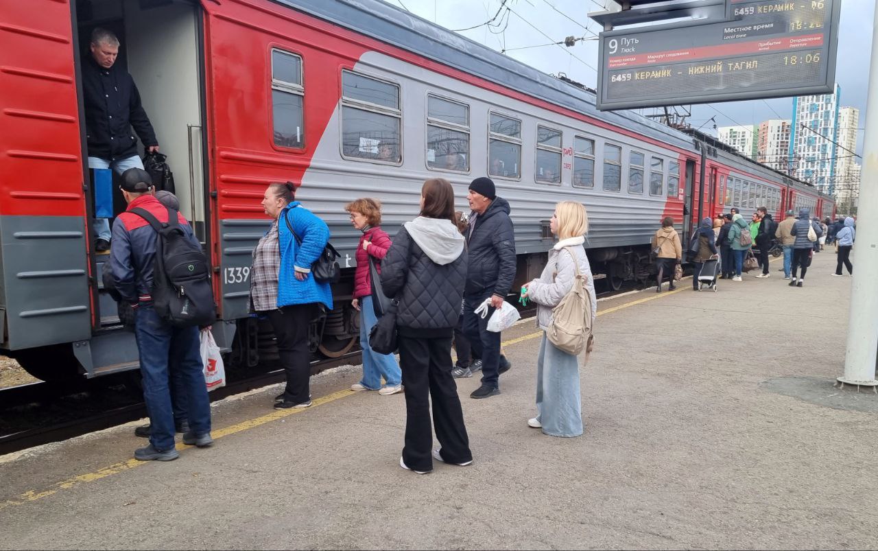 ​В сентябре и октябре изменится расписание пригородных поездов в Свердловской и Тюменской областях