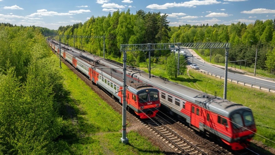 2 и 4 июля временно изменится порядок курсирования нескольких пригородных поездов на участке Нижний Тагил – Серов