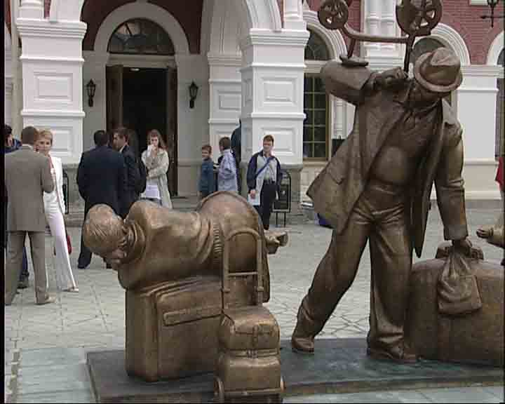 За пять месяцев 2012 года с вокзалов и станций Свердловской магистрали отправлено 13,5  млн пассажиров