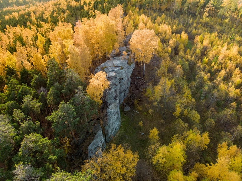 Вид на скалы Петра Гронского