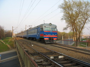 С 22 июня 2009 года тарифы на проезд в пригородных поездах Тюменской области повышаются в среднем на 25%